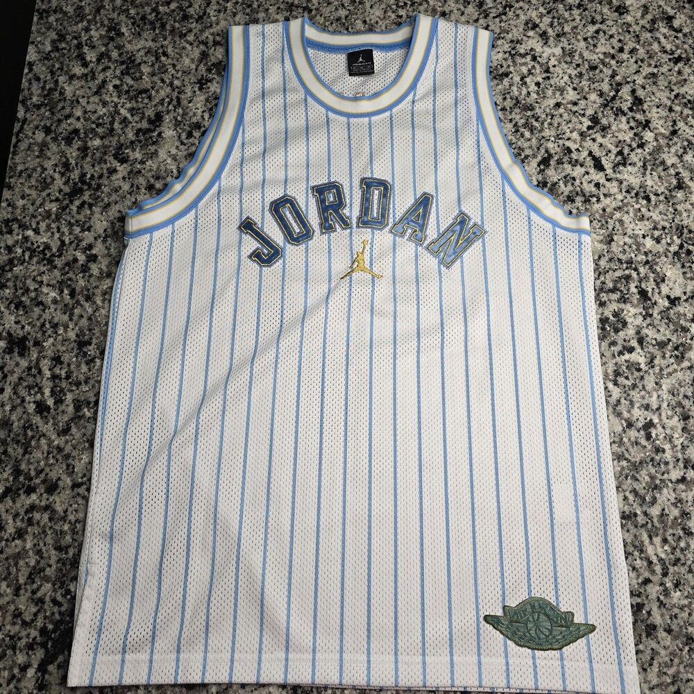 VTG Air Jordan Carmelo Anthony Pinstriped Jersey Stitched White Blue Size M